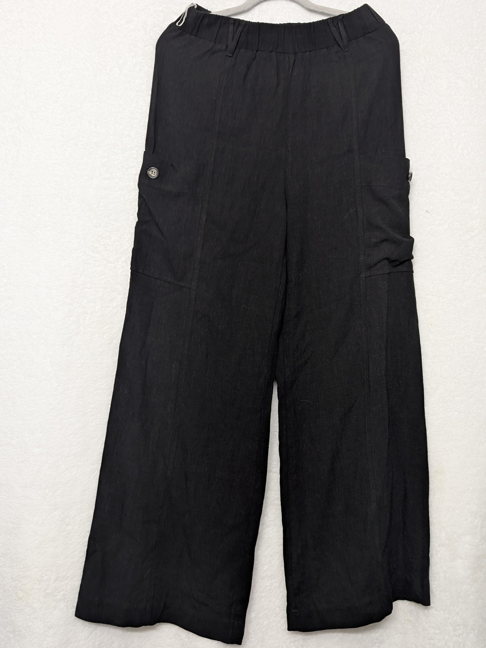 ILLA ILLA Black Wide-Leg Cargo-Style Pants